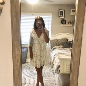 Selfie Leslie White Flowy Dress